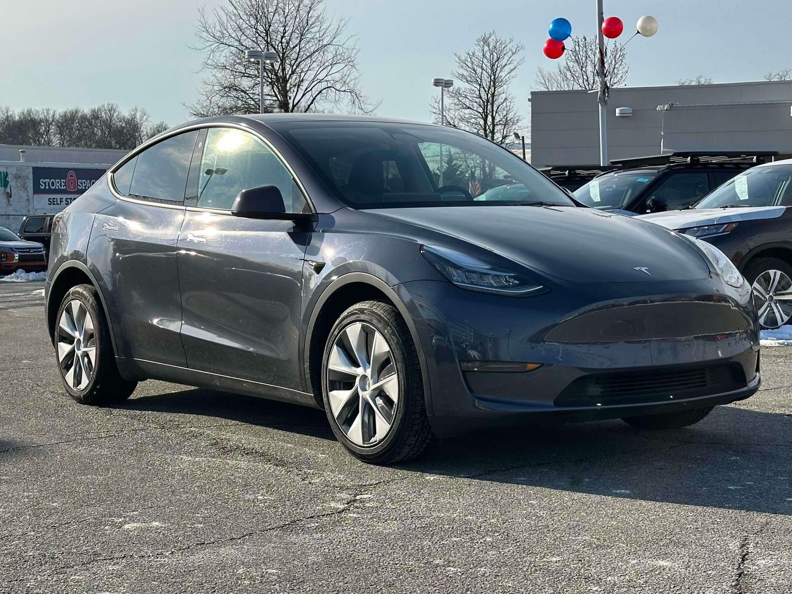 2023 Tesla Model Y Long Range's photo