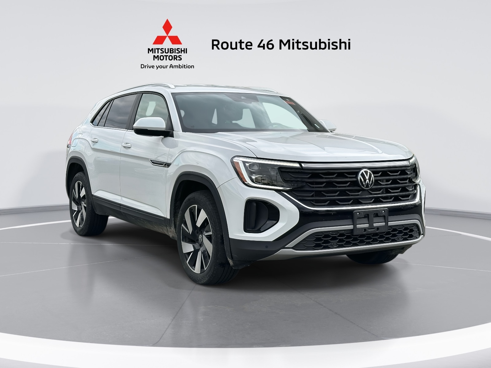 2024 Volkswagen Atlas Cross Sport SE w/Tech