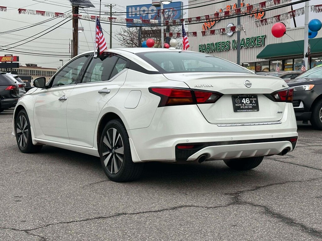 Used 2022 Nissan Altima 2.5 SL Sedan
