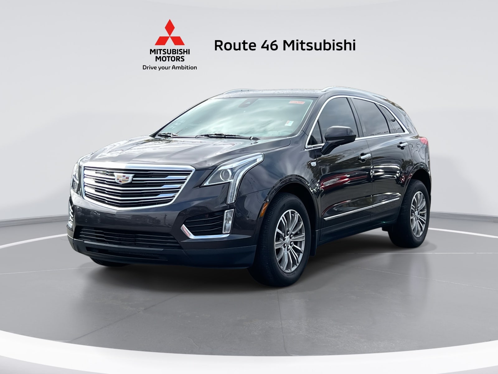 Used 2018 Cadillac XT5 Luxury with VIN 1GYKNCRS1JZ157415 for sale in Totowa, NJ