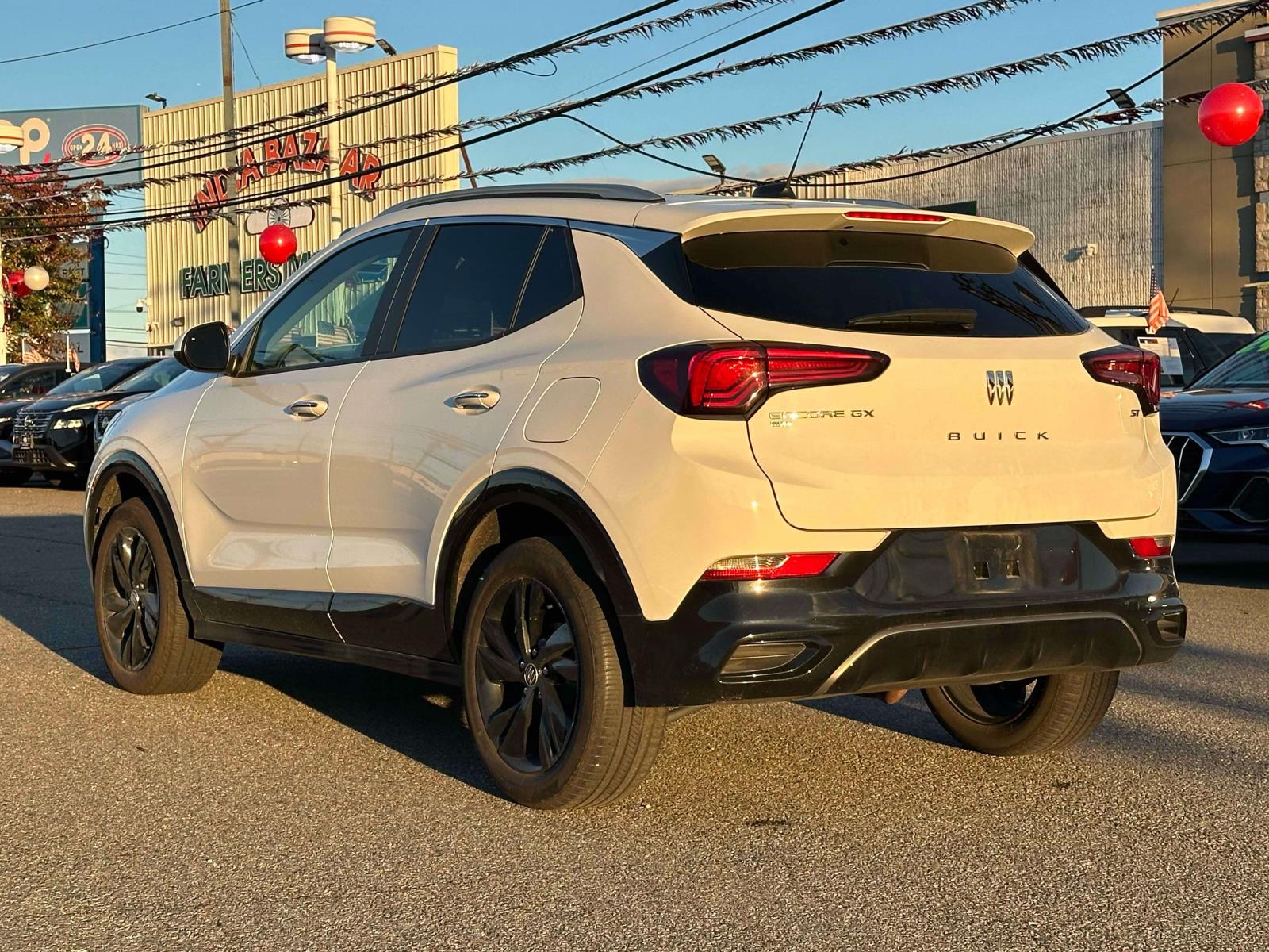 2024 Buick Encore GX Sport Touring photo 3