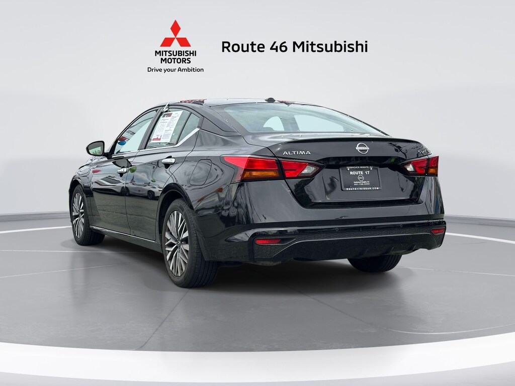 Used 2023 Nissan Altima 2.5 SV Sedan
