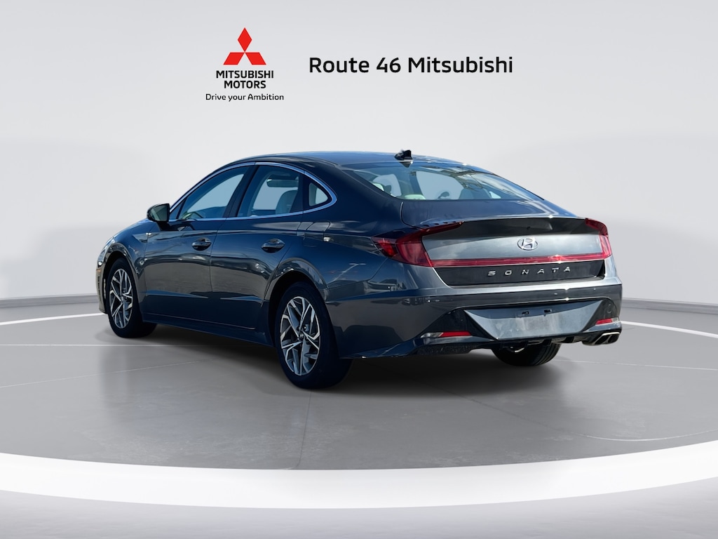 Used 2023 Hyundai Sonata SEL Sedan