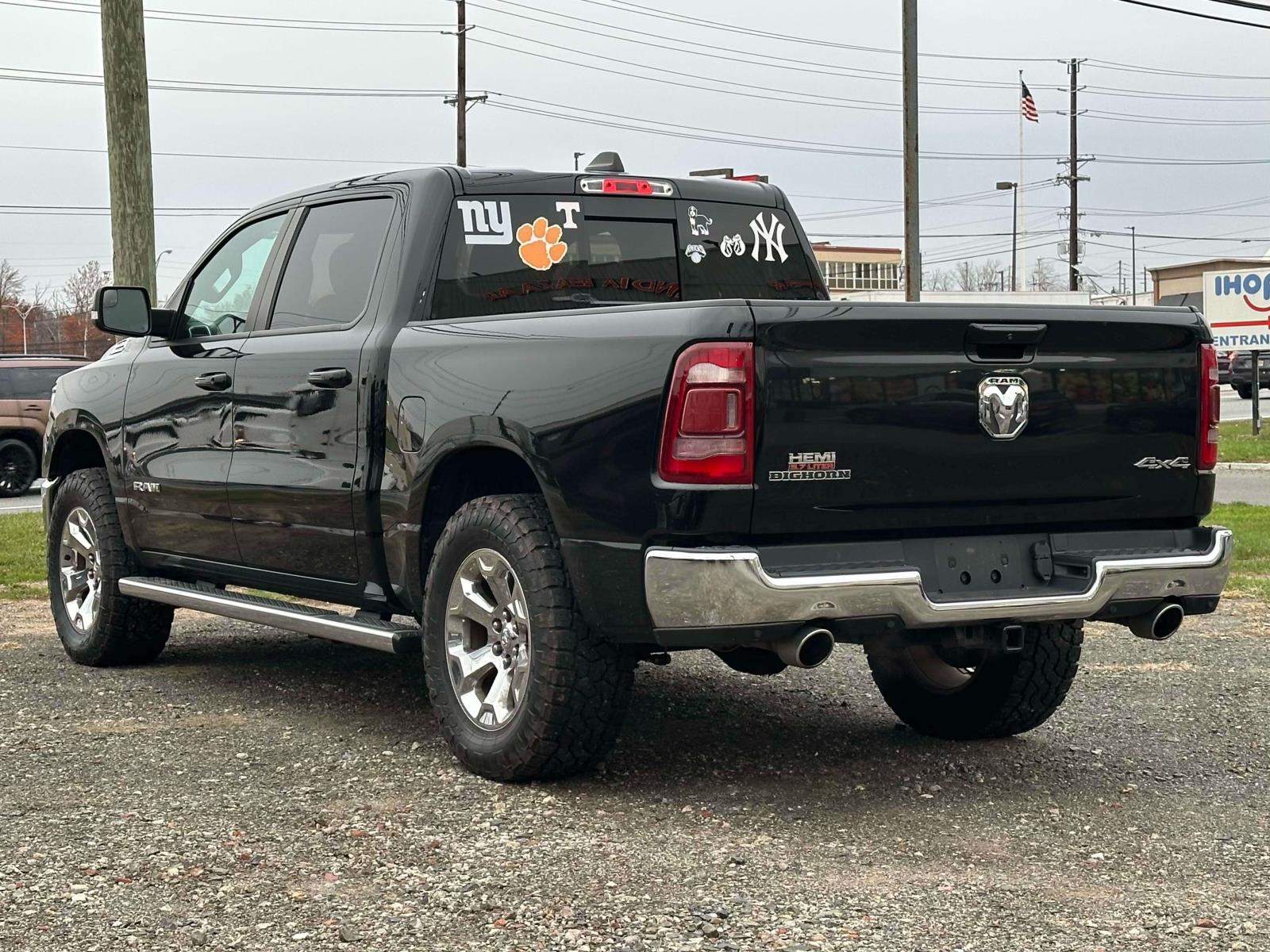 2021 Ram 1500 Big Horn Lone Star photo 3