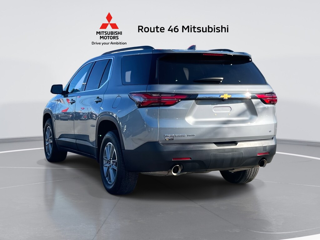 Used 2023 Chevrolet Traverse LT Cloth w/1LT SUV