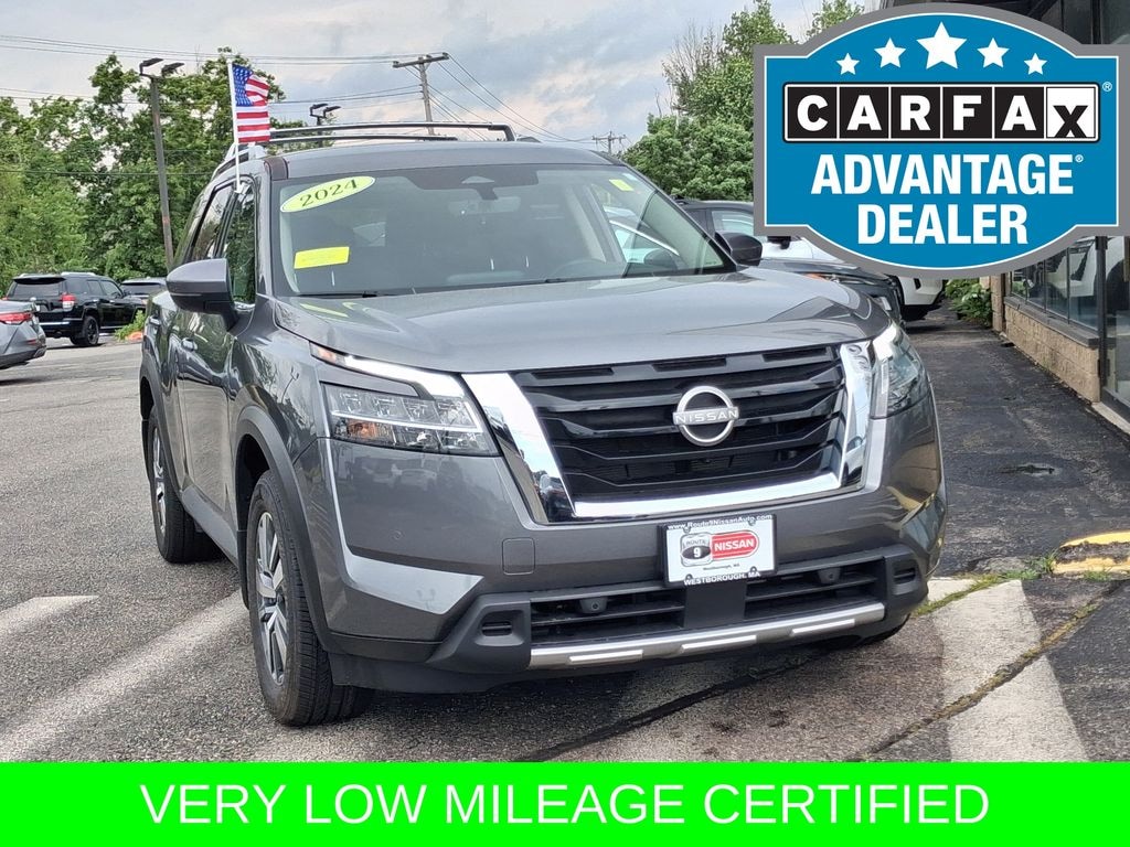 Certified 2024 Nissan Pathfinder SL SUV
