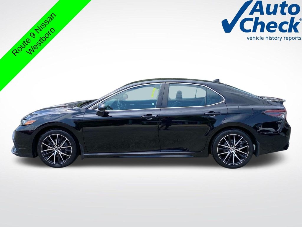 Used 2022 Toyota Camry SE Sedan
