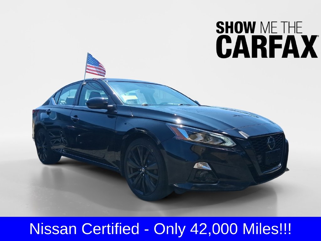2022 Nissan Altima SR