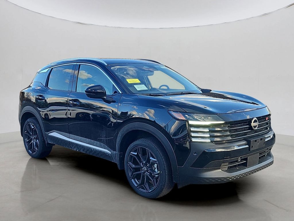 New 2026 Nissan Kicks SR SUV