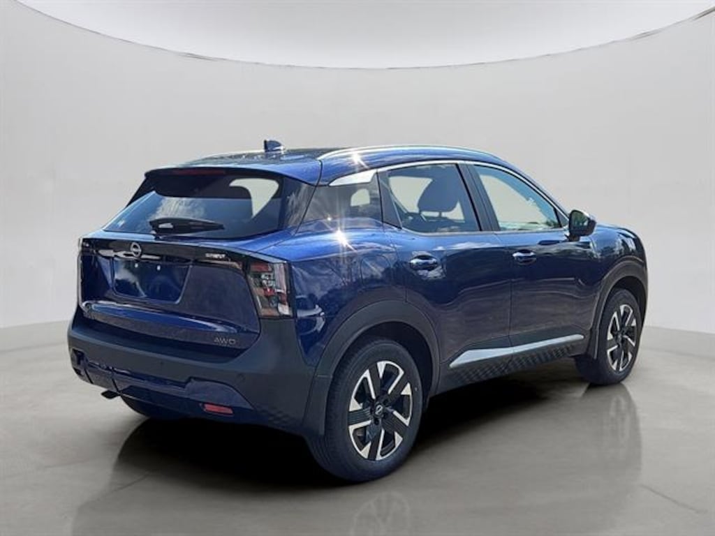 New 2025 Nissan Kicks SV Intelligent AWD SUV