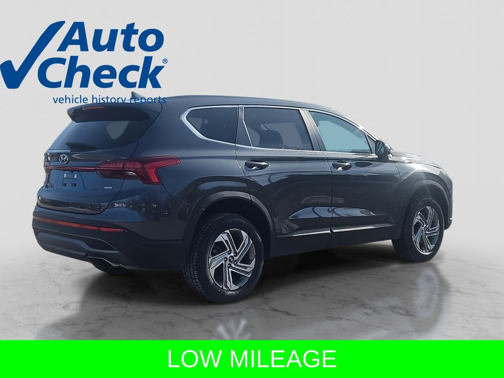 2022 Hyundai Santa Fe SE - Photo 7