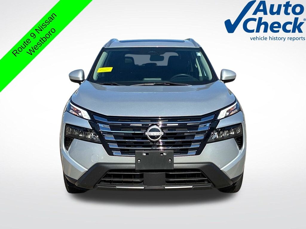 Used 2024 Nissan Rogue SV SUV