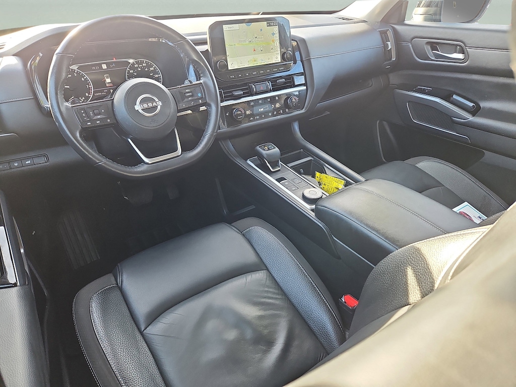 Used 2022 Nissan Pathfinder SL SUV