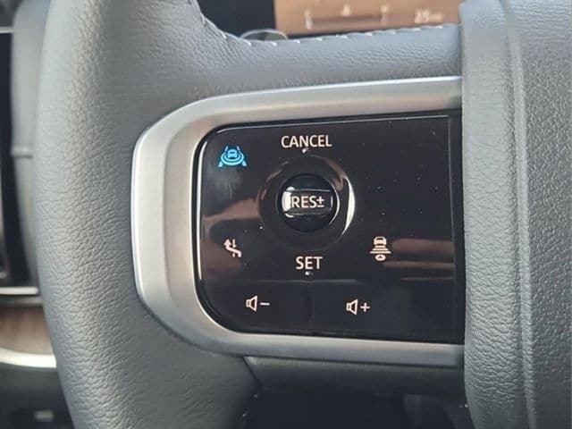 2025 Nissan Armada SL - Photo 35