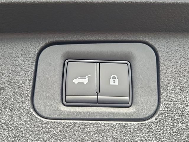 2025 Nissan Armada SL - Photo 23
