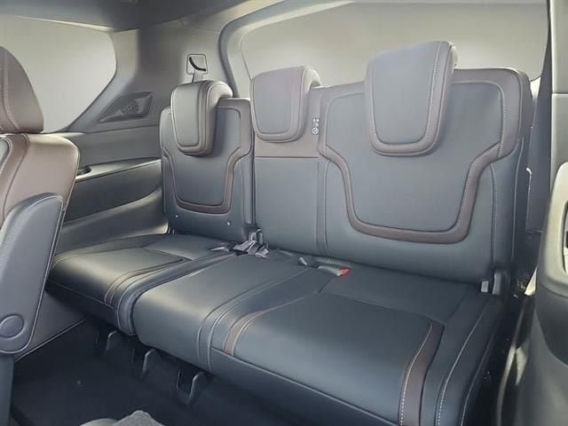 2025 Nissan Armada SL - Photo 22