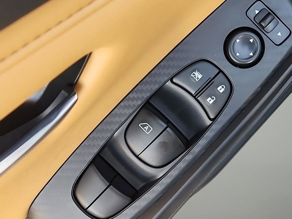 2025 Nissan Sentra SV - Photo 15