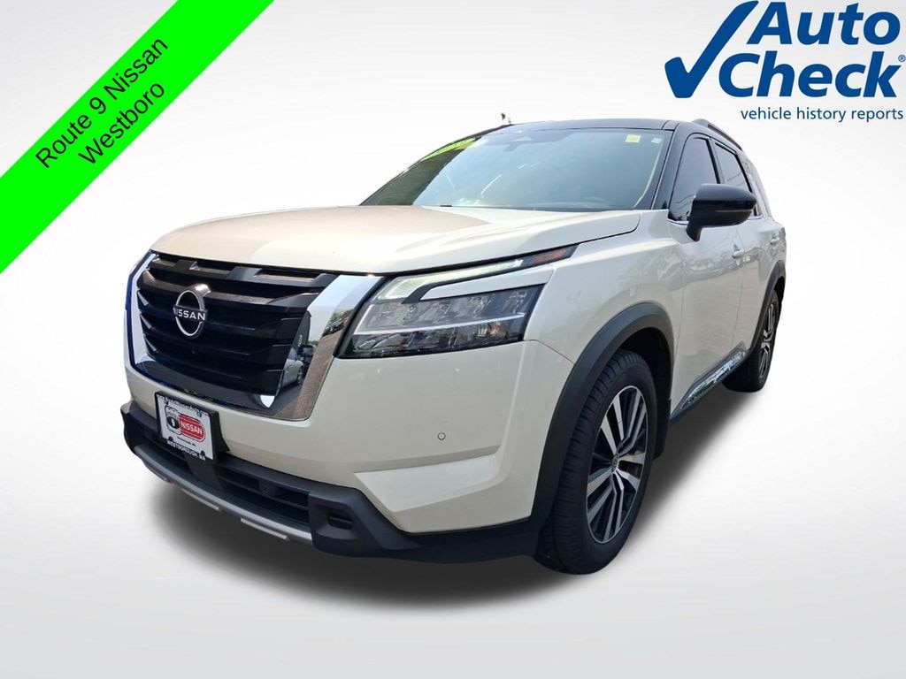 Used 2023 Nissan Pathfinder Platinum SUV