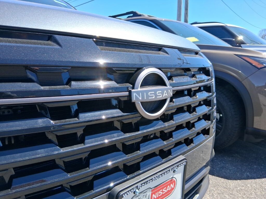 New 2026 Nissan Pathfinder Platinum SUV