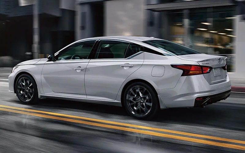 Nissan Altima Lease Deals near Worcester MA