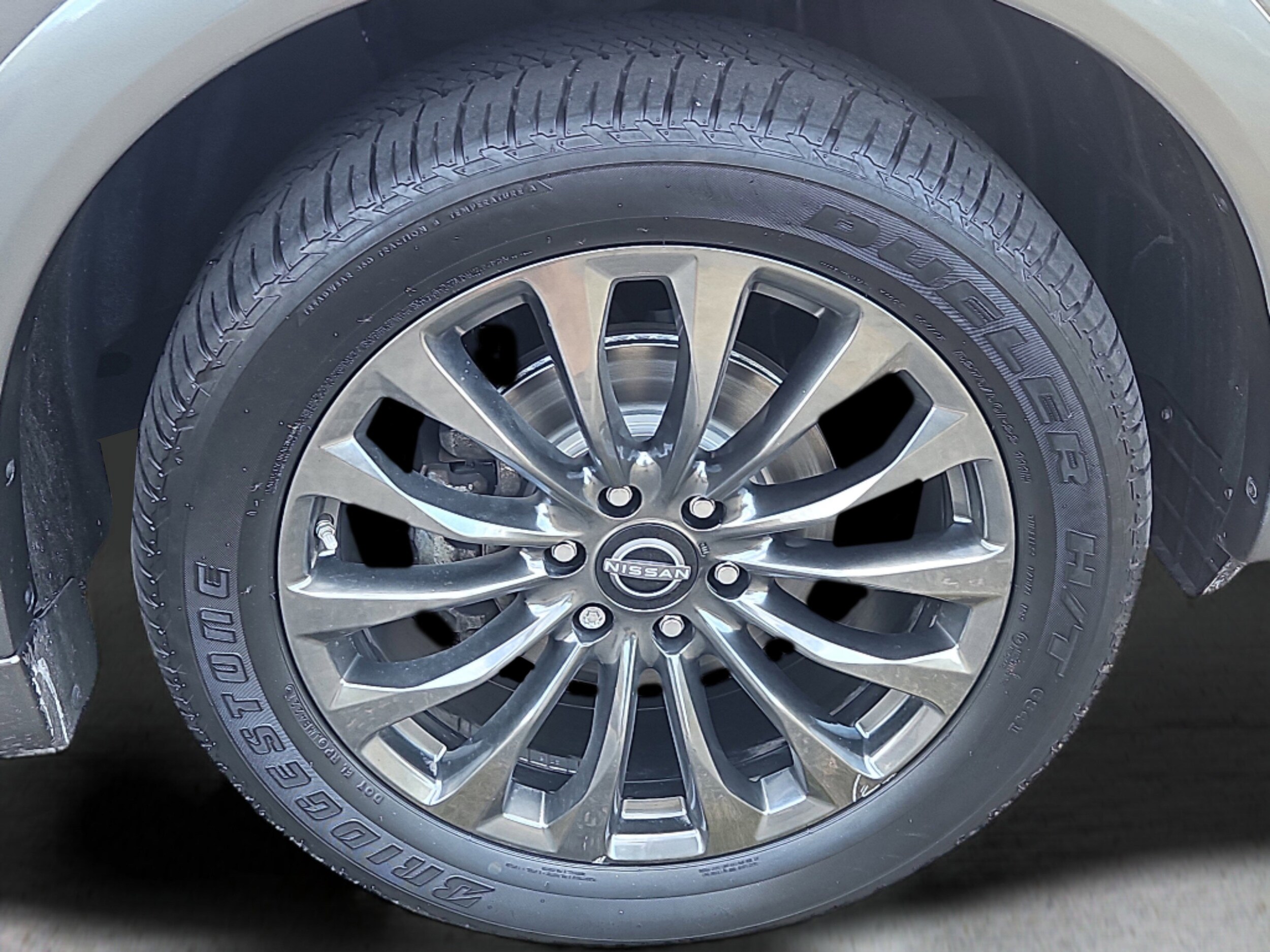 2022 Nissan Armada Platinum photo 4