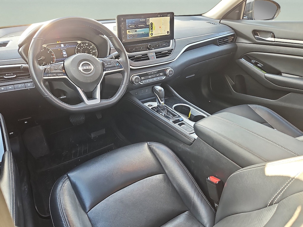 Used 2024 Nissan Altima 2.5 SL Sedan