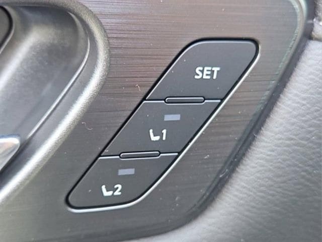 2025 Nissan Armada SL - Photo 31