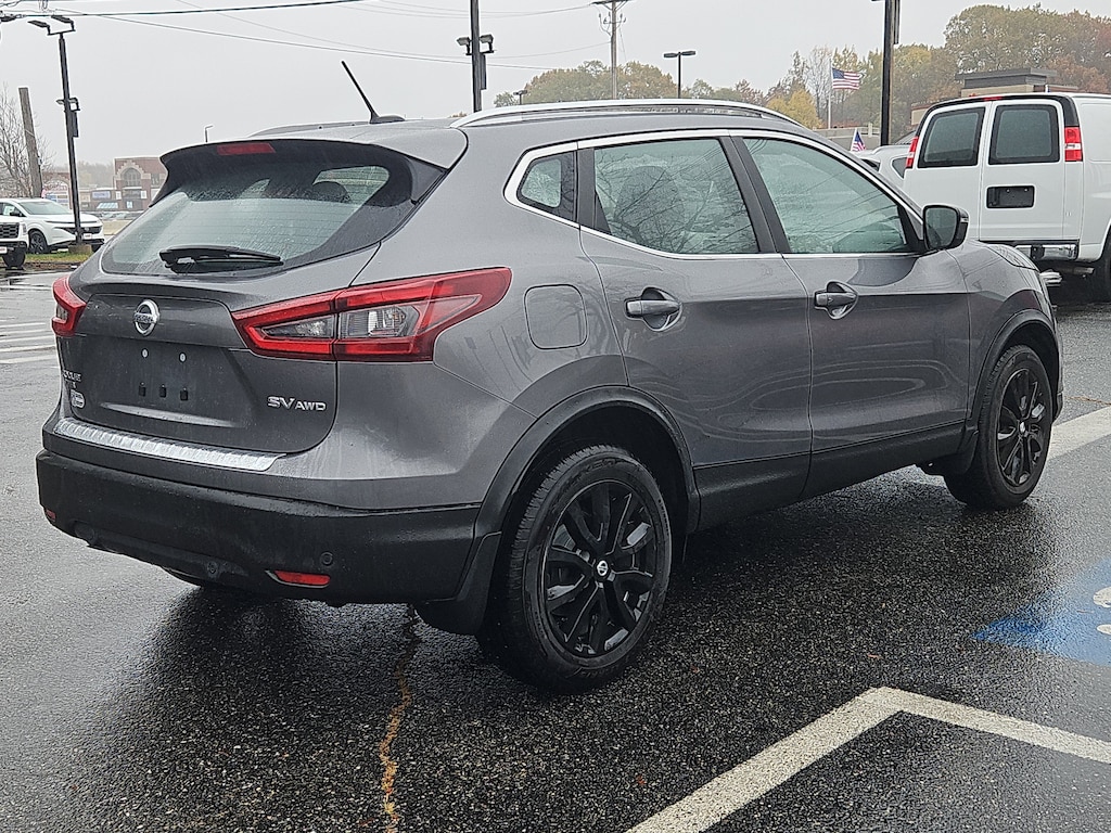 Certified 2021 Nissan