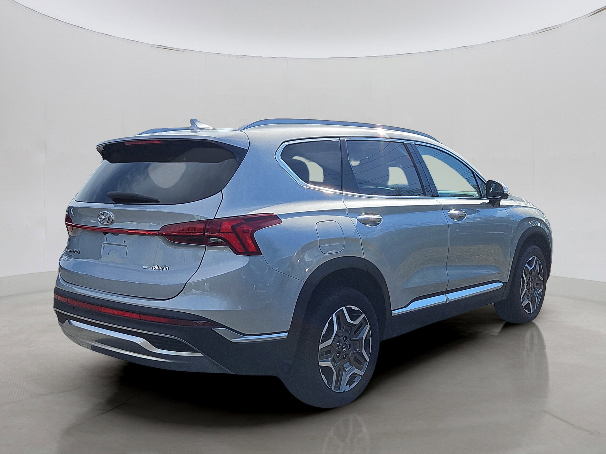 2023 Hyundai Santa Fe Limited photo 2