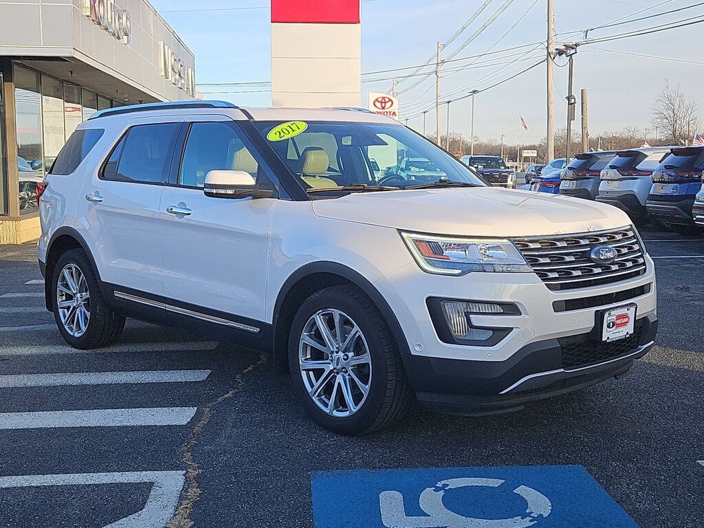 Used 2017 Ford Explorer SUV