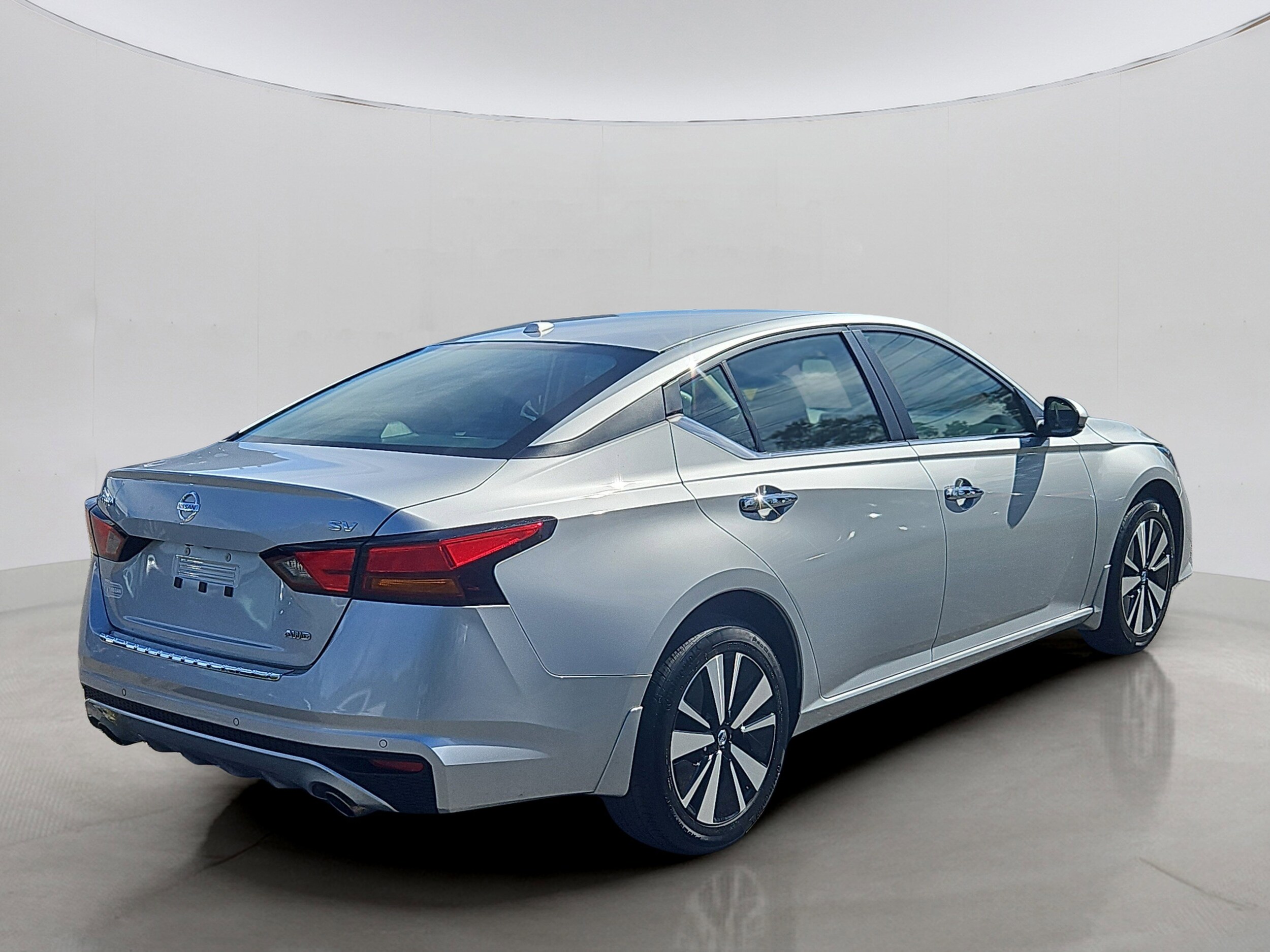 2022 Nissan Altima 2.5 SV photo 3
