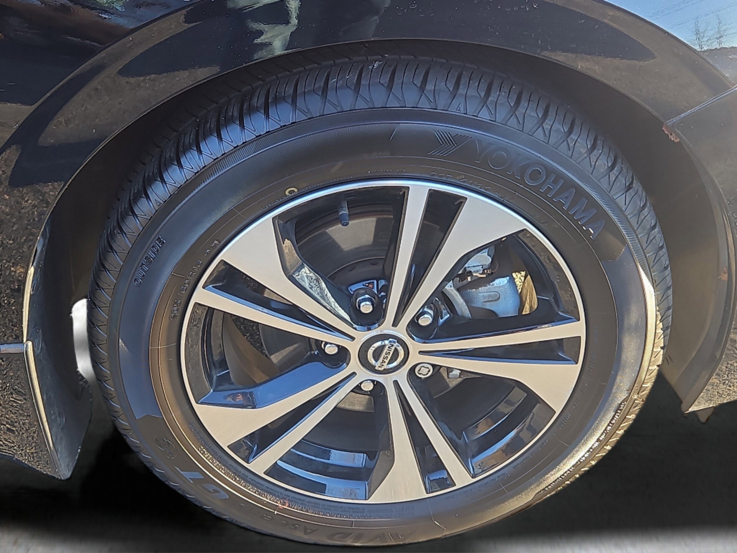 2023 Nissan Sentra SV photo 2