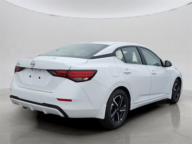 2025 Nissan Sentra SV photo 2