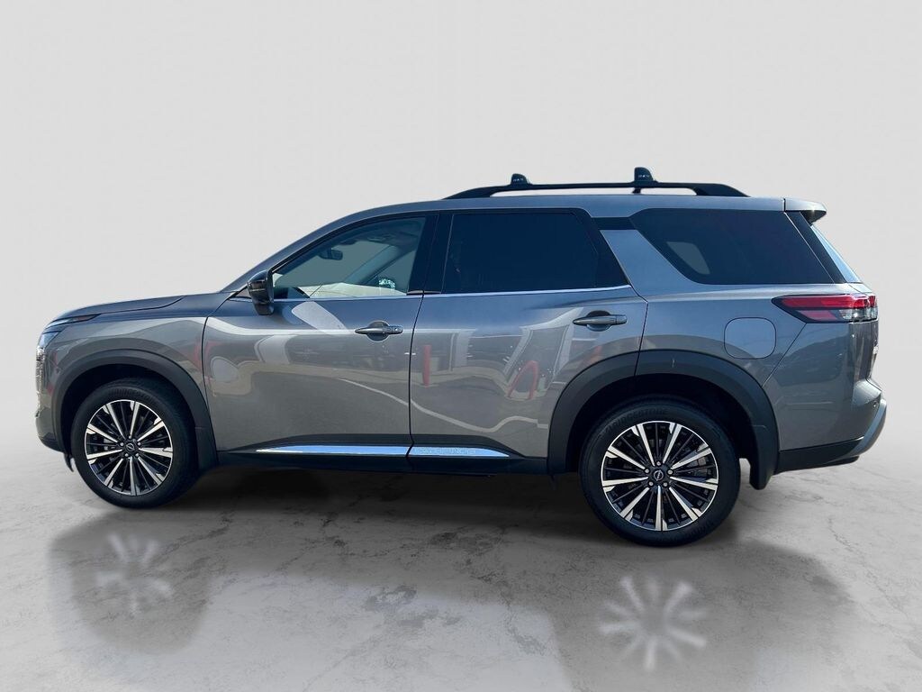 New 2026 Nissan Pathfinder Platinum SUV