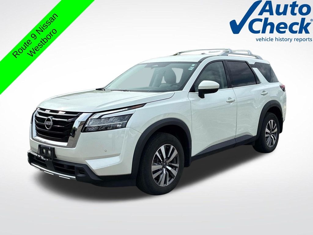 Used 2023 Nissan Pathfinder SL SUV