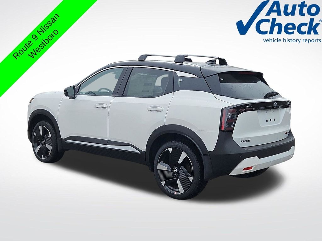 New 2026 Nissan Kicks SR SUV