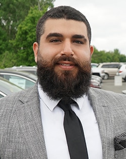 Staff member Roy Chahwan from ID_c28991f60e0d