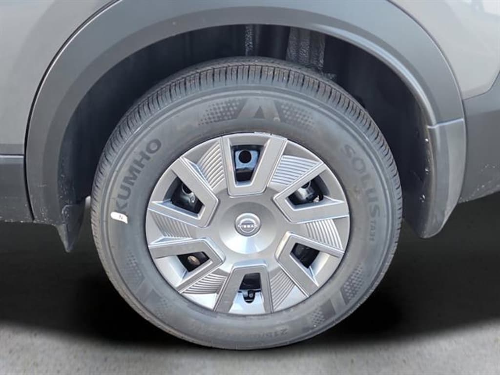 New 2026 Nissan Kicks S