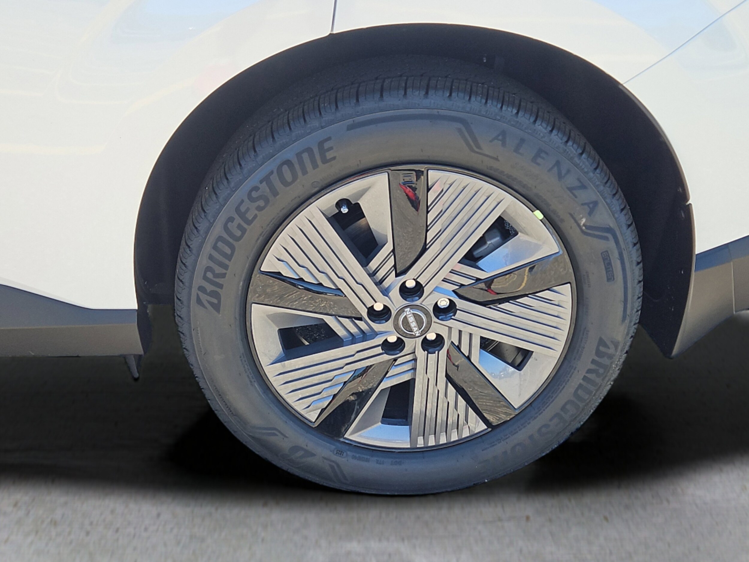 2025 Nissan Murano SL photo 3