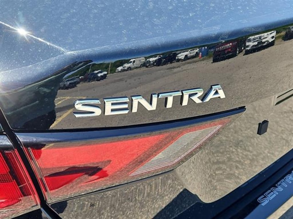 New 2025 Nissan Sentra SV