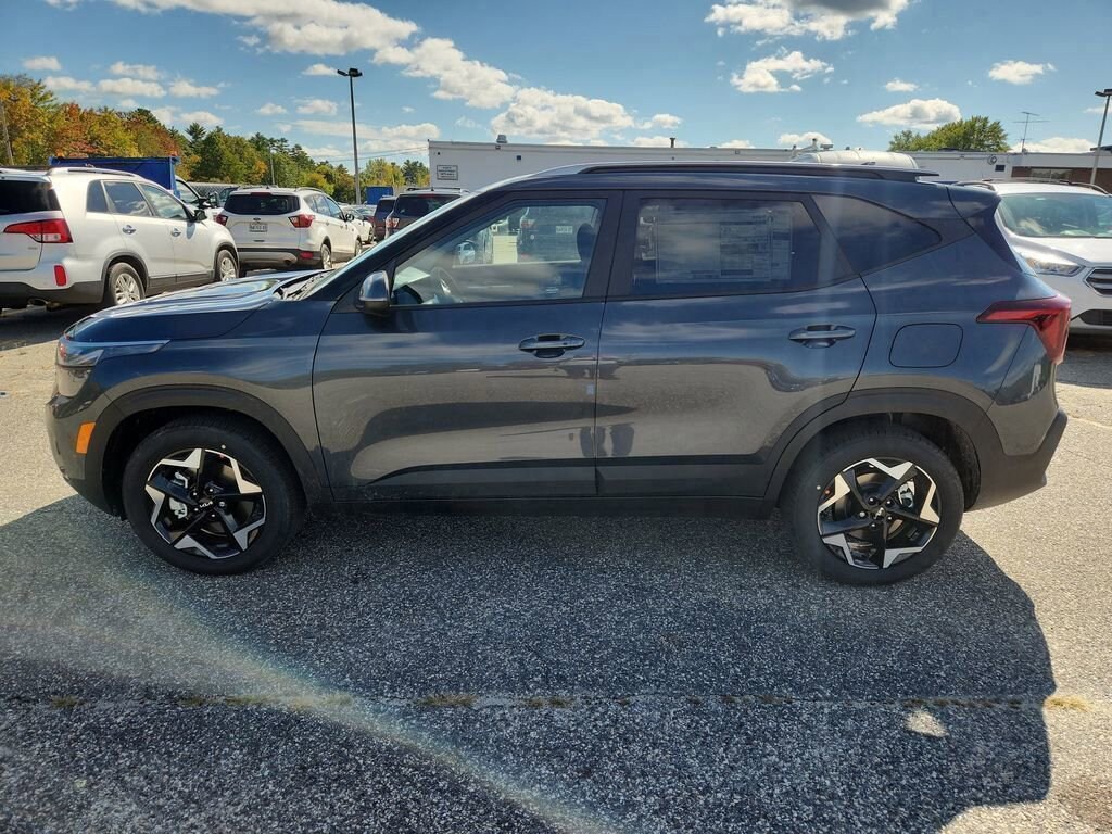 New 2026 Kia Seltos S SUV