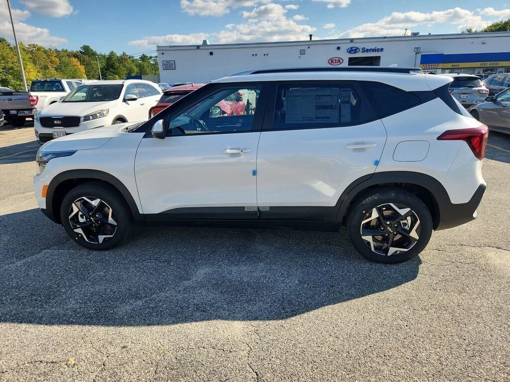 New 2026 Kia Seltos S SUV