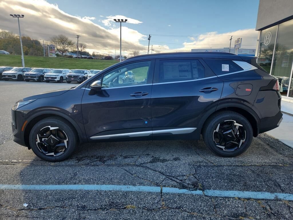 New 2026 Kia Sportage EX SUV