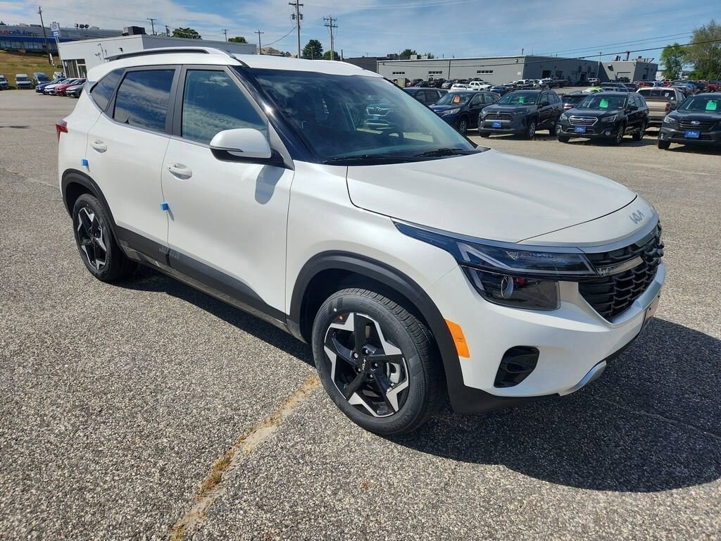 New 2026 Kia Seltos EX SUV