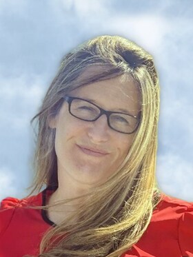 Staff member Dani Biswell from ID_b8cc7f76a722