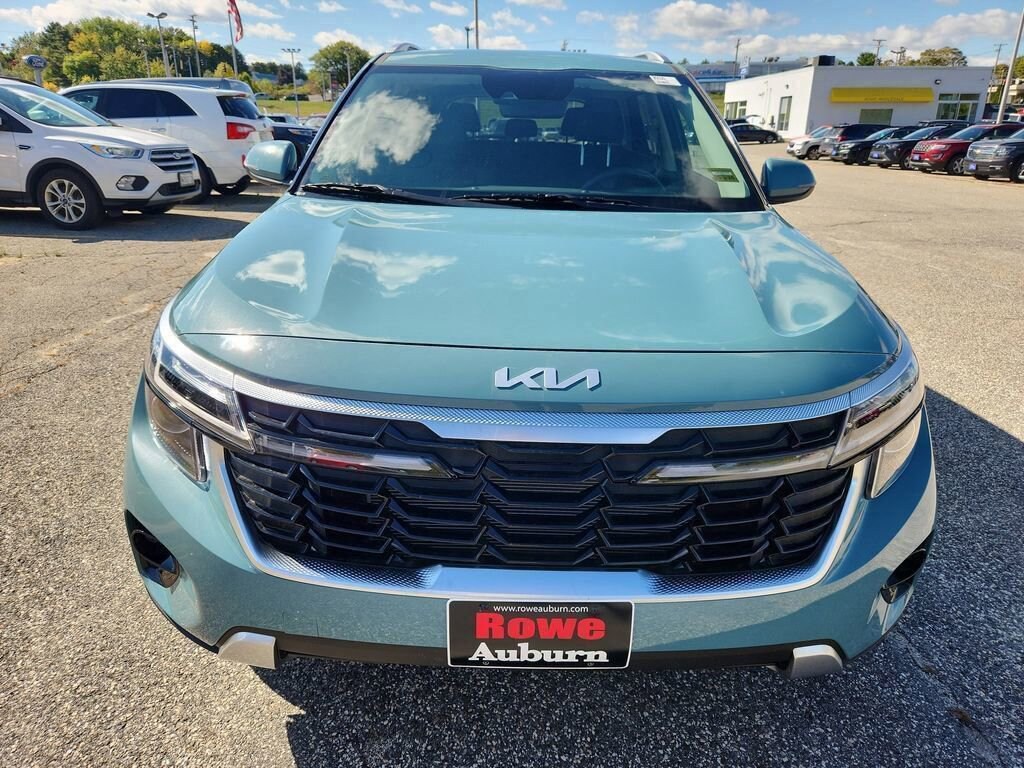 New 2026 Kia Seltos EX SUV