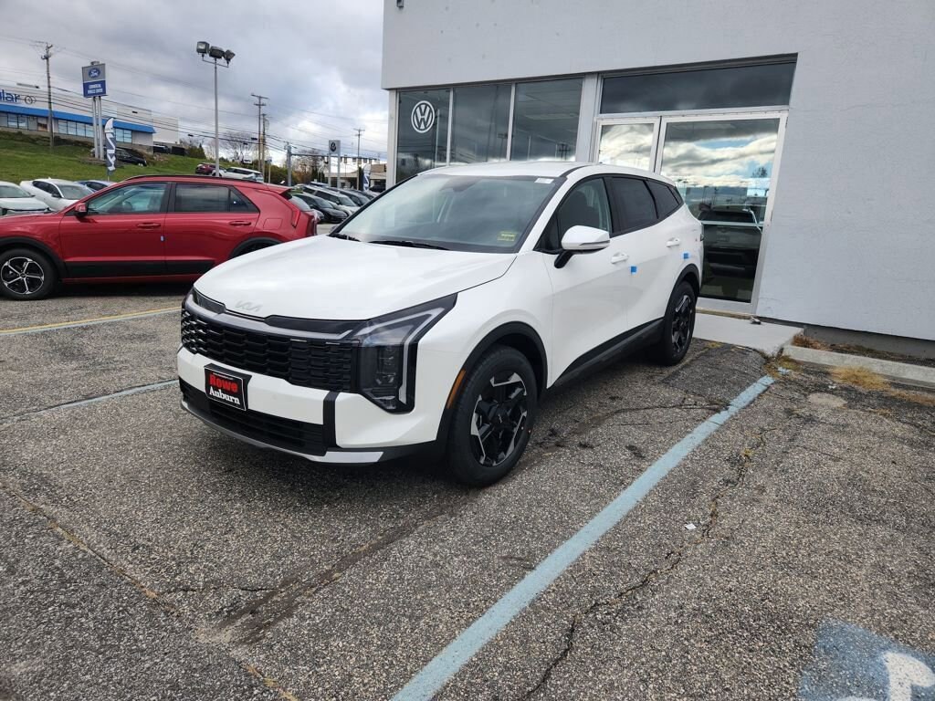 New 2026 Kia Sportage Hybrid S SUV