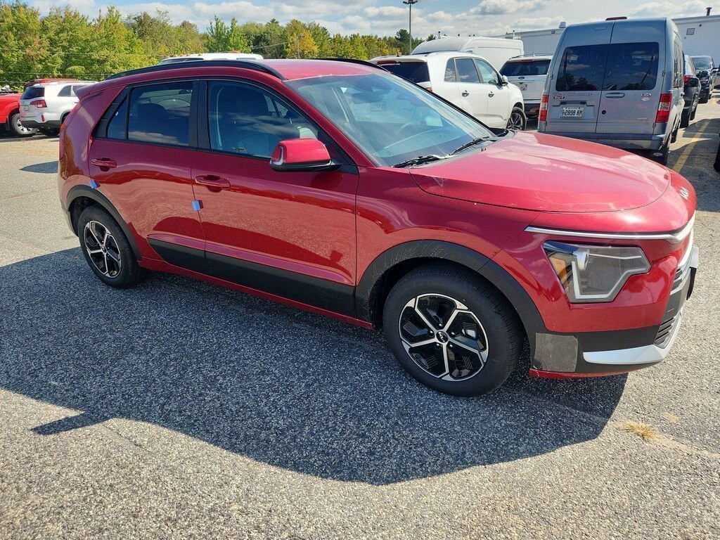 New 2025 Kia Niro EX SUV