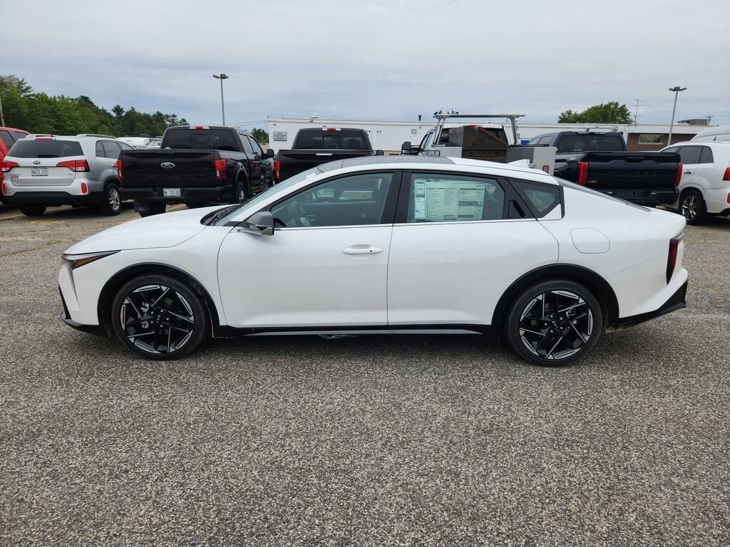 New 2025 Kia K4 GT-Line Sedan