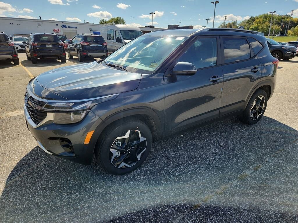 New 2026 Kia Seltos S SUV